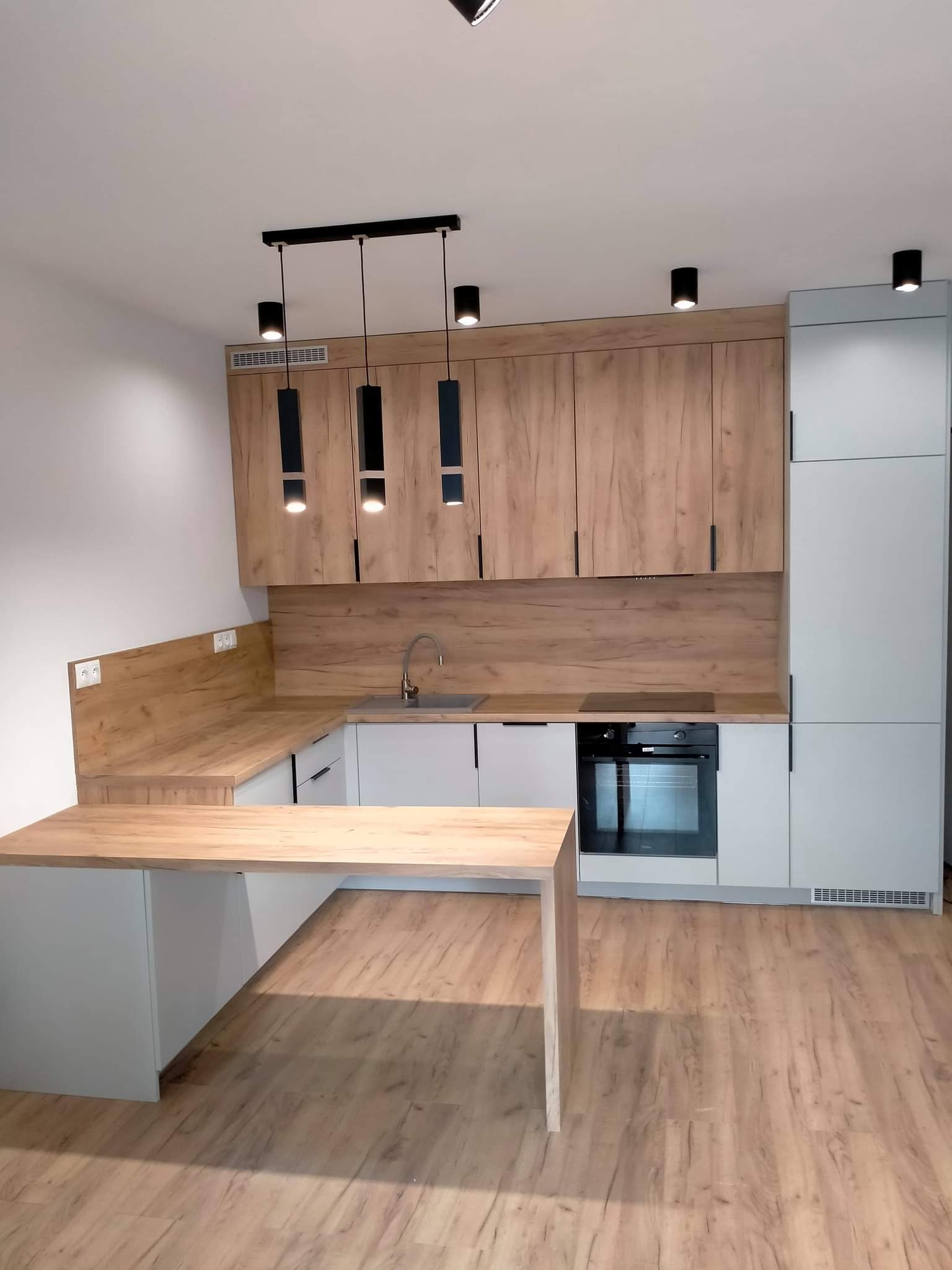 481275312 637354665710765 3577616730824390789 n